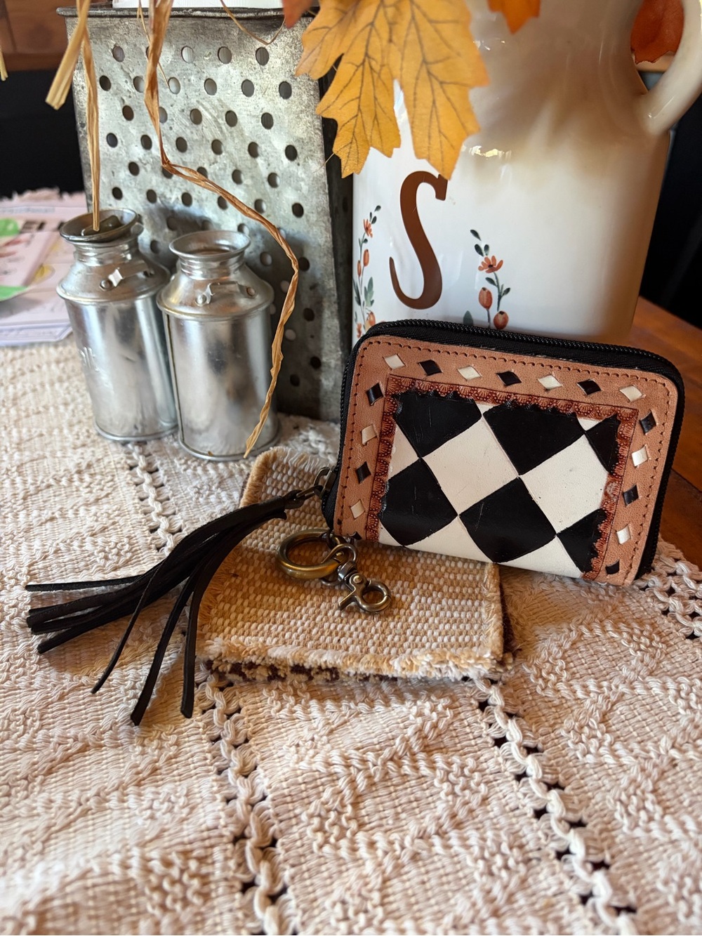 Countryside Co the Sidekick Mini Leather Wallet Keychain